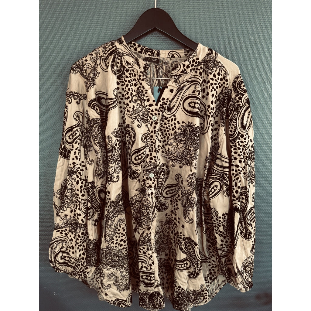 Qnuz Clothing Ramen oversize shirt Clothing 61 Camel