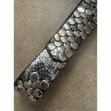 Load image into Gallery viewer, Qnuz Renate Belt Belt 99 Black
