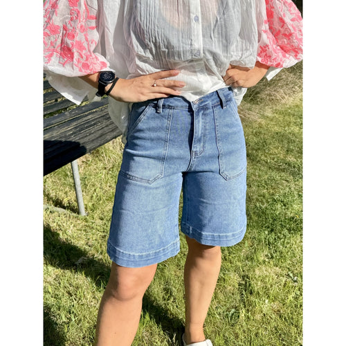 Qnuz Clothing Retro Denim short w bling button Clothing 33 denim blue