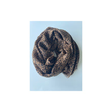 Load image into Gallery viewer, Qnuz Roberta Scarf 61 Camel
