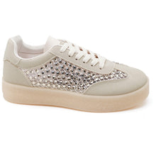 Load image into Gallery viewer, Qnuz Romani Shoe 13 Beige
