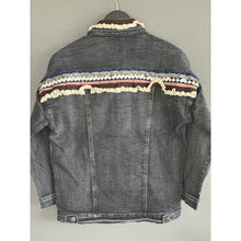 Load image into Gallery viewer, Qnuz Clothing Rose Denim jacket w Embrodery Clothing 99 Black
