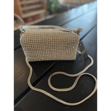 Load image into Gallery viewer, Qnuz Rox bumbag Bag 80 Silver
