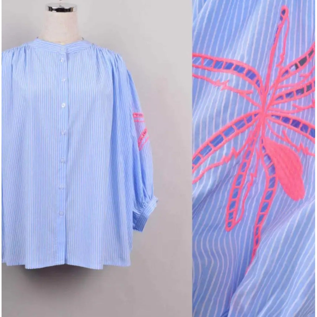 Qnuz Clothing Sarah shirt w embrodery Clothing 32 pastel Blue