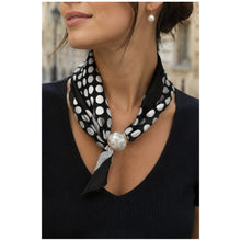 Load image into Gallery viewer, Qnuz Scarf small Dots &amp; Pearl 70 x 70 cm Scarf 99 Black
