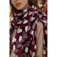 Load image into Gallery viewer, Qnuz Scarf w. small Dots 90x180 cm Scarf 28 Burgundy
