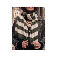 Load image into Gallery viewer, Qnuz Scarf w. sparkling glitter 80x190 cm Scarf 53 Army
