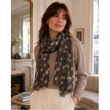 Load image into Gallery viewer, Qnuz Scarf w. sparkling glitter 80x190 cm Scarf 60 Marron
