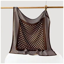 Load image into Gallery viewer, Qnuz Scarf w Dots 70 x 70 cm Scarf 60 Marron
