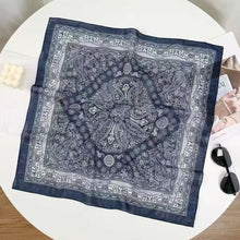 Load image into Gallery viewer, Qnuz Scarf w Paisley 70 x 70 cm Scarf 30 Blue

