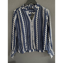 Load image into Gallery viewer, Qnuz Clothing Shirt w Embrodery Clothing 30 Blue
