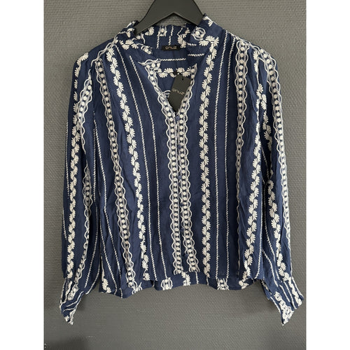 Qnuz Clothing Shirt w Embrodery Clothing 30 Blue