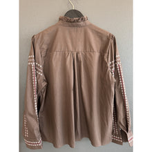 Load image into Gallery viewer, Qnuz Clothing Shirt w Embrodery Clothing 60 Marron
