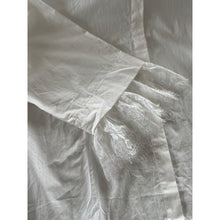 Load image into Gallery viewer, Qnuz Clothing Shirt w Lace Clothing 13 Ecru
