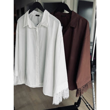 Load image into Gallery viewer, Qnuz Clothing Shirt w Lace Clothing 13 Ecru
