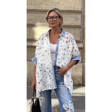 Load image into Gallery viewer, Qnuz Clothing Shirt w flowers Clothing 33 denim blue
