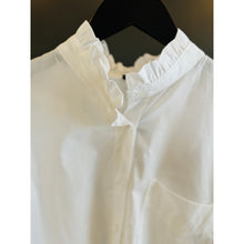 Load image into Gallery viewer, Qnuz Clothing Shirt with High Collar Clothing 10 White
