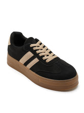 Load image into Gallery viewer, Qnuz Sneakers w.Stripe Shoe
