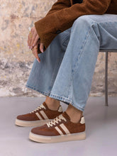 Load image into Gallery viewer, Qnuz Sneakers w.Stripe Shoe
