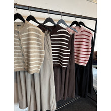 Load image into Gallery viewer, Qnuz Clothing Striped Knit west Clothing 606 Choco

