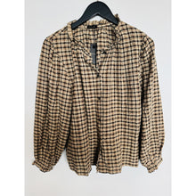 Load image into Gallery viewer, Qnuz Clothing Striped Shirt w. Embrodery &amp; smock Cuffs Clothing 60 Marron
