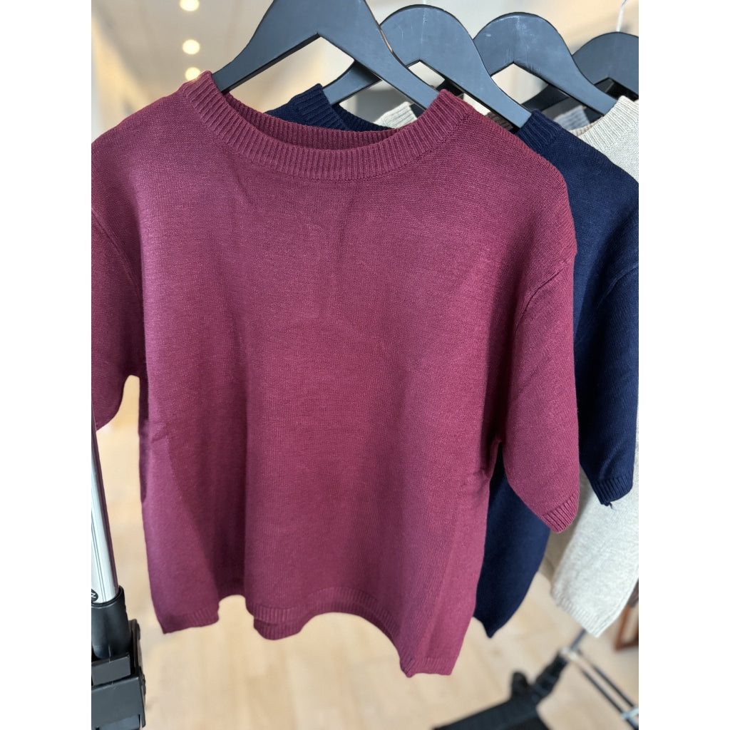 Qnuz Clothing Striped Shirt w. Embrodery & smock Cuffs Clothing 28 Burgundy