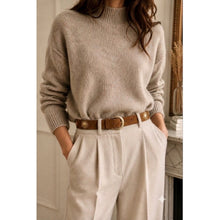 Load image into Gallery viewer, Qnuz Suede Belt w metal plates 2,50 cm wide Belt 61 Camel
