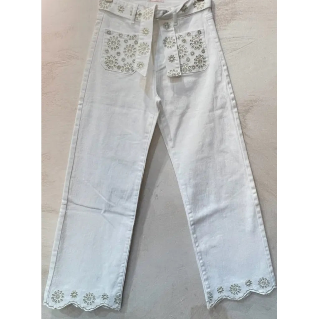 Qnuz Clothing Susy jeans w. Embrodery Clothing 10 White