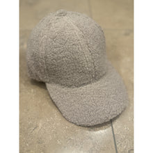Load image into Gallery viewer, Qnuz Teddy Cap Hat/Glove 63 Taupe
