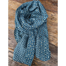 Load image into Gallery viewer, Qnuz Malba Scarf 30 Blue

